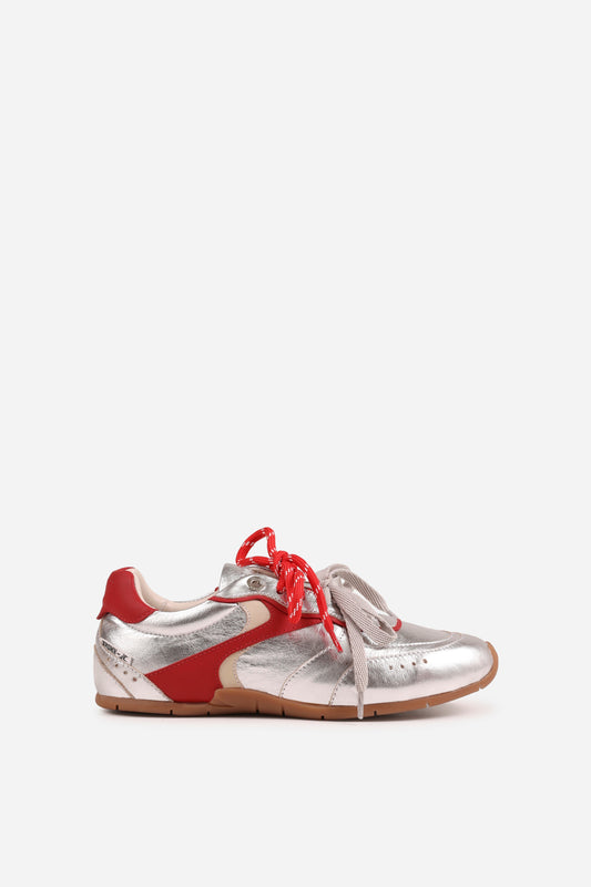 Myr-aa | silver/red/oatmilk