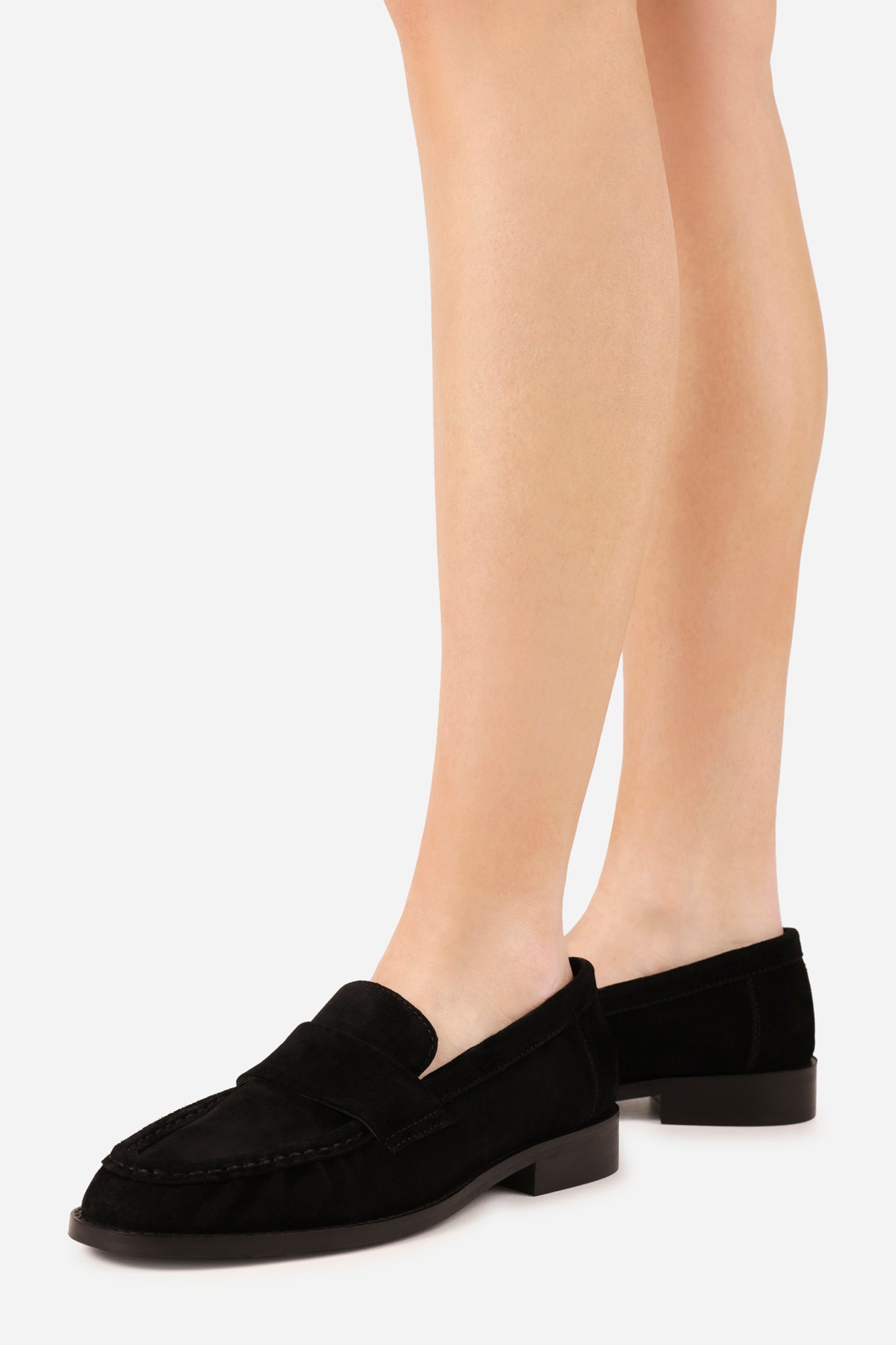 zur-ii | black