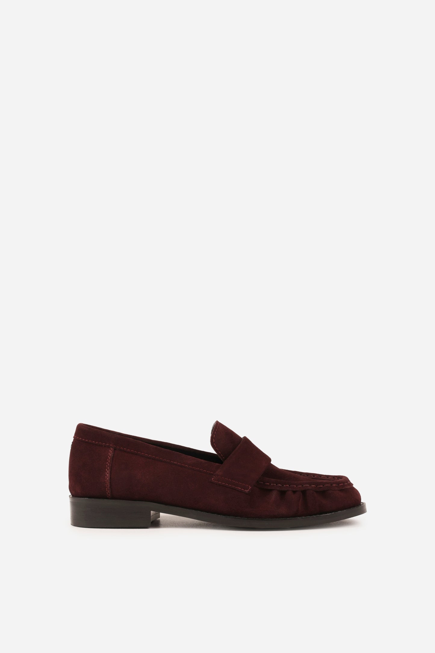 zur-ii | deep bordeaux