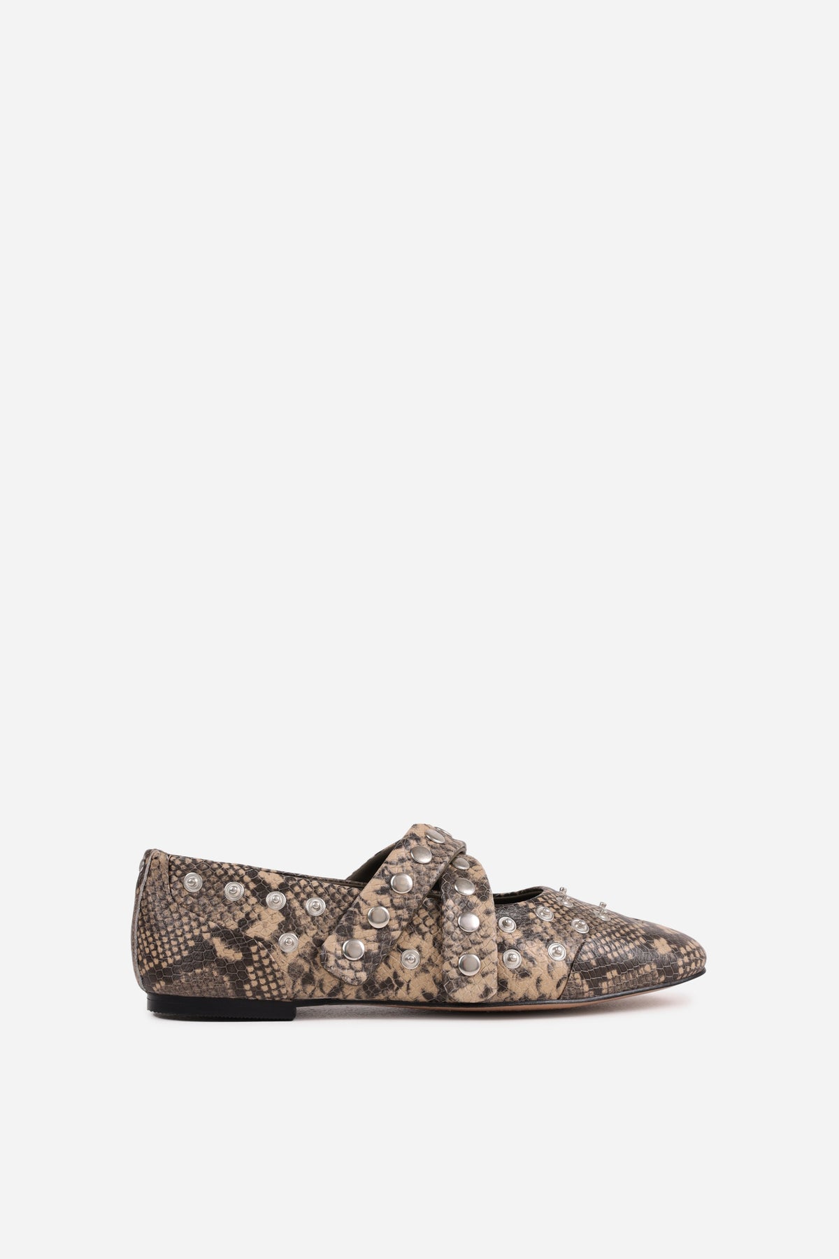 ser-ajaa | stone olive
