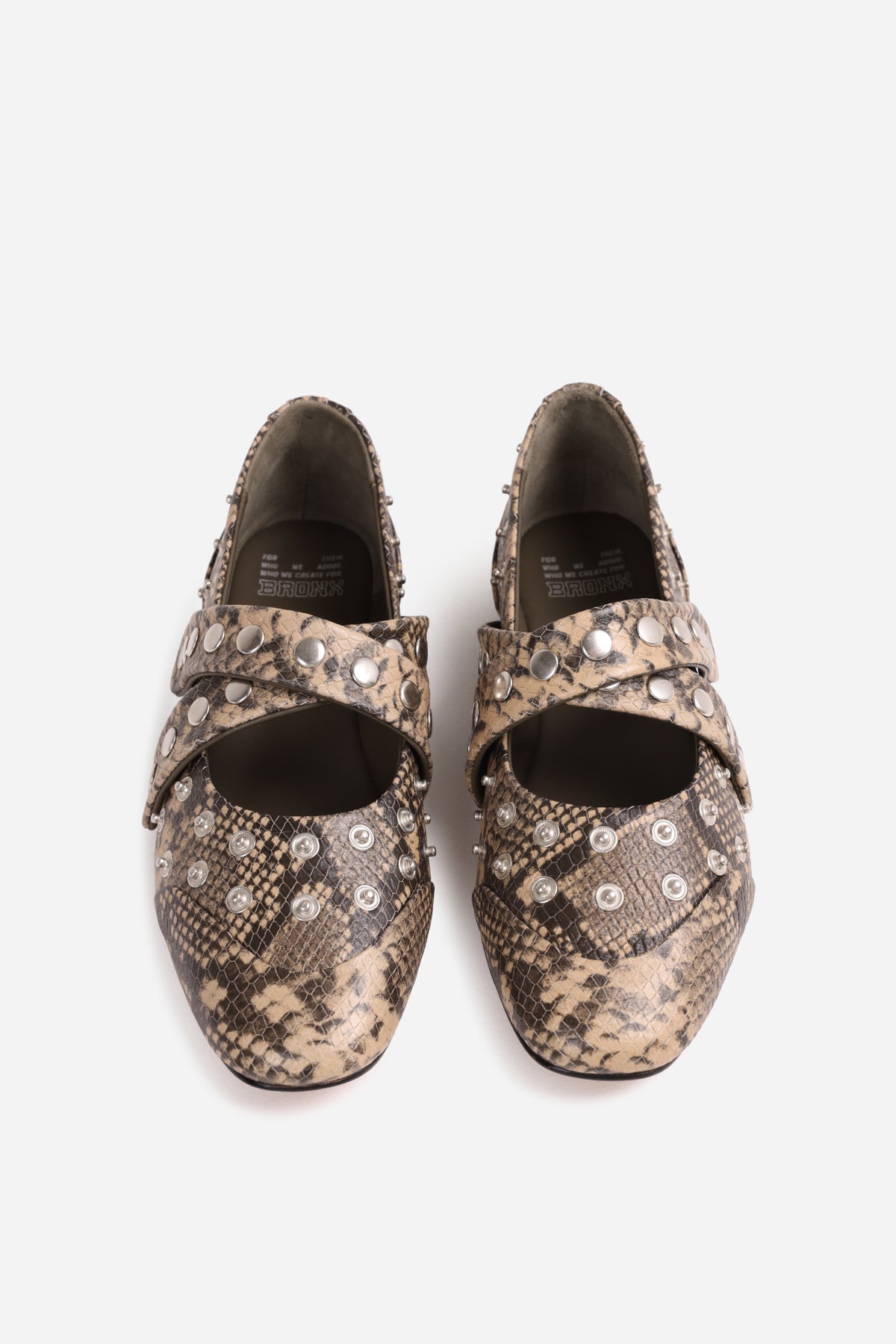 ser-ajaa | stone olive