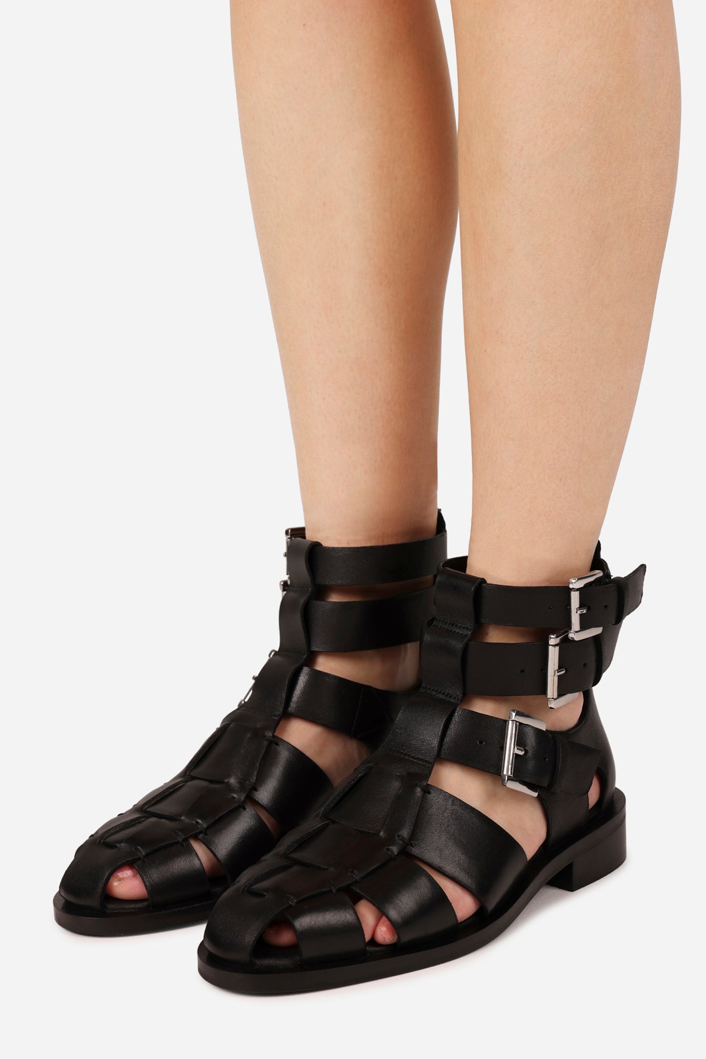 next-wagon | black